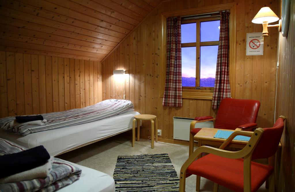 Kvalnesbrygga Hotel Kvalnes  Bagian luar foto